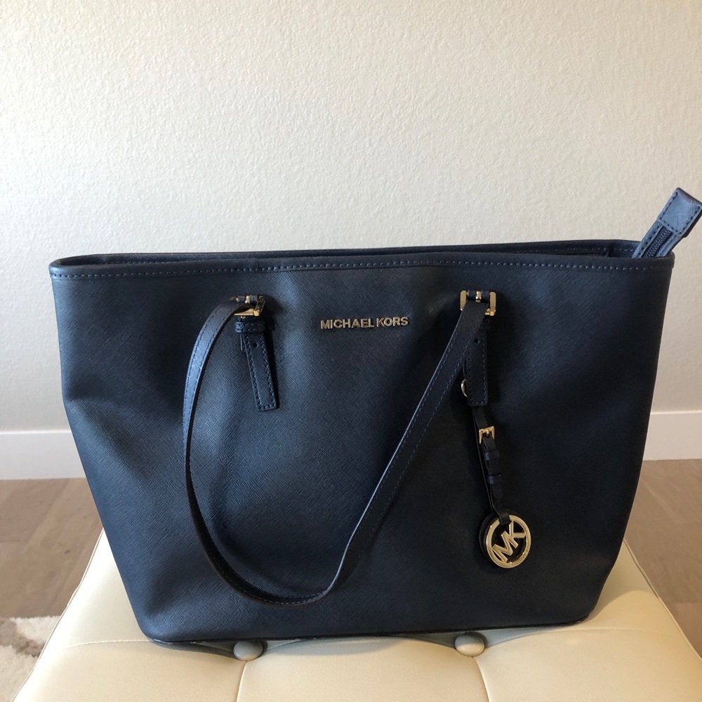 Michael Kors  Medium leather tote